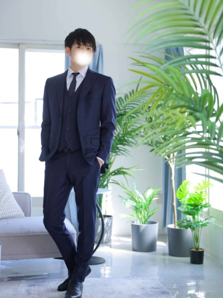 長月ちひろ