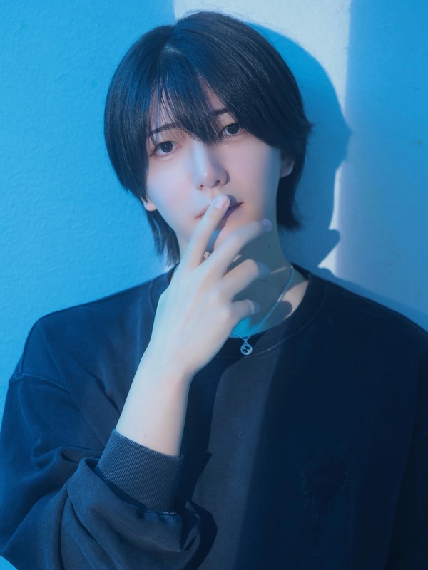 藍　3枚目